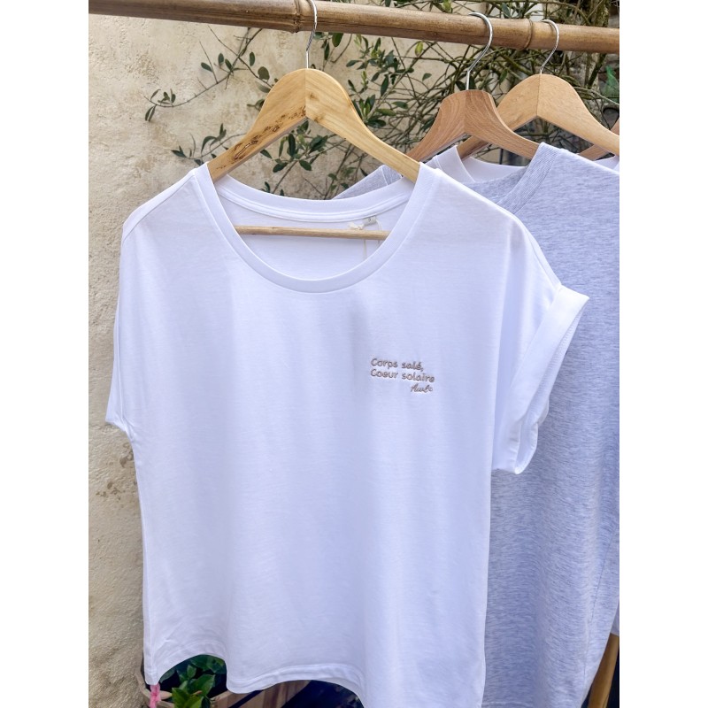 Tee-Shirt femme brodé Corps salé, Coeur solaire Aloha Way of life ® coton Bio.