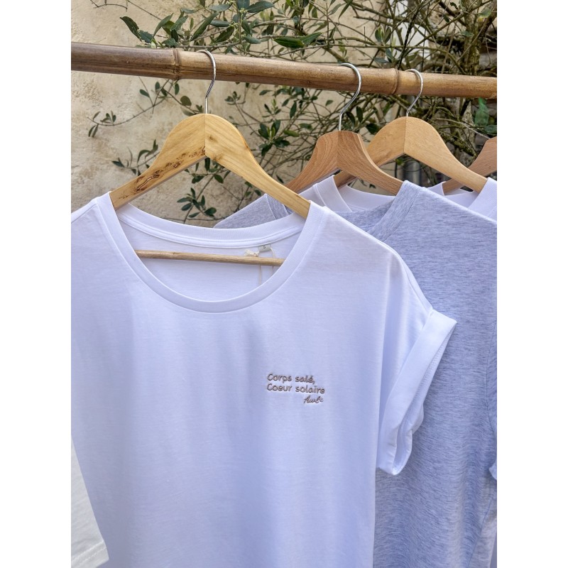 Tee-Shirt femme brodé Corps salé, Coeur solaire Aloha Way of life ® coton Bio.